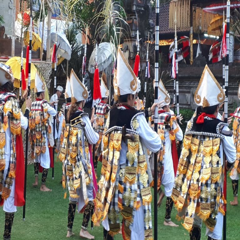 Barris at ISI Denpasar Ceremony