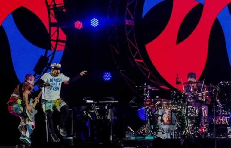 Red Hot Chili Peppers Announce 2022 Global Tour TheatreArtLife