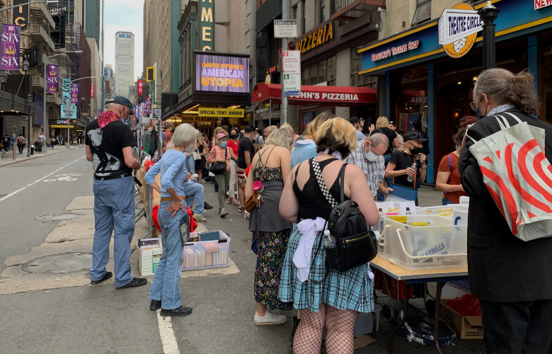 Broadway Flea Market